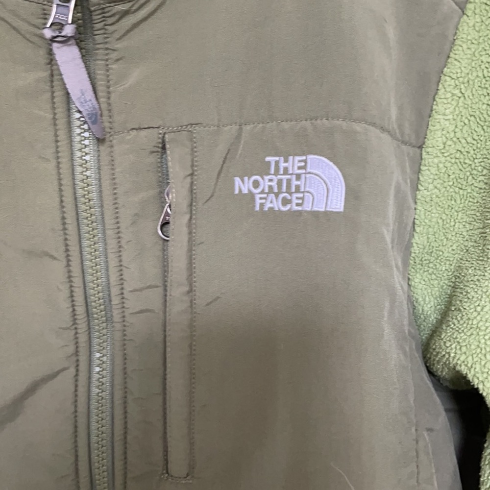 North Face Jacket - Picture 3 of 4